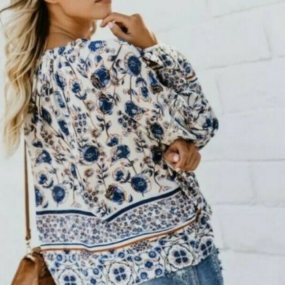 LAST ONE!! Floral Print Long Sleeve Blouse Top - Picture 5 of 8